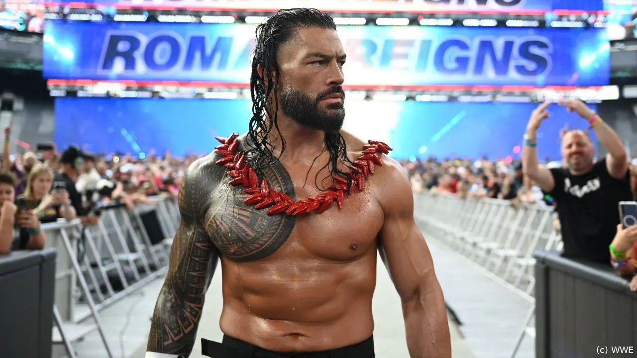 wwe_roman_reigns_0825