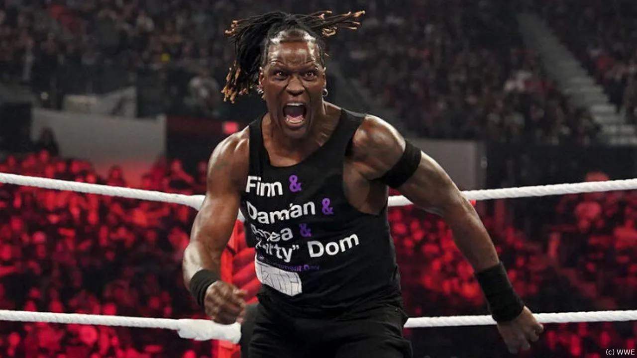 wwe r truth