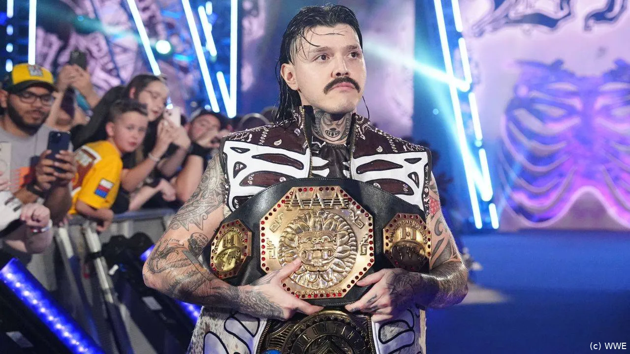 wwe_dominik_mysterio_1025_12jpg