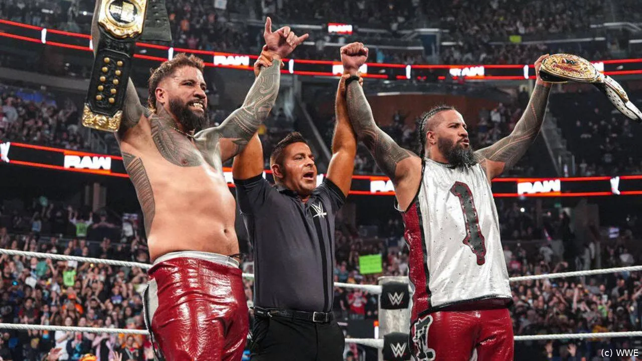 wwe_raw-291225_jimmy_jey_uso