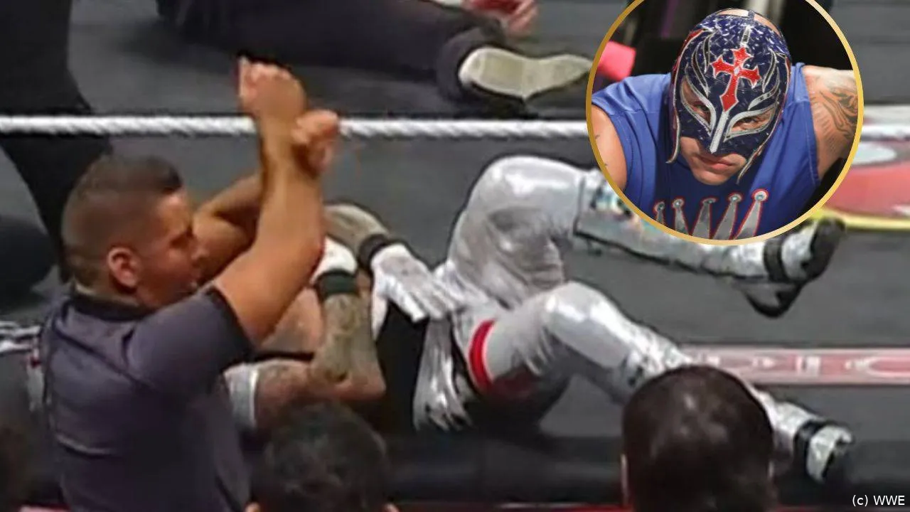 wwe_rey_mysterio_injury