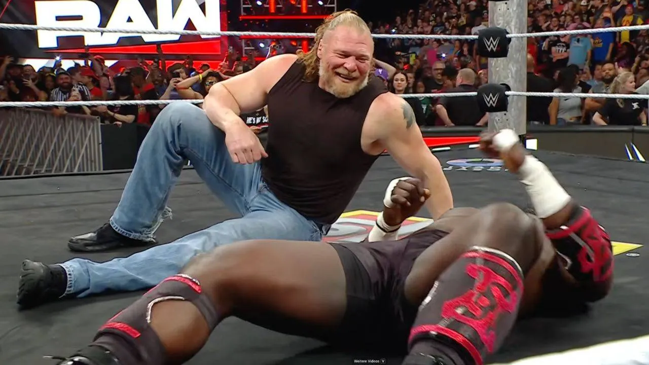 wwe_brock_lesnar_oba_femi_raw_180526