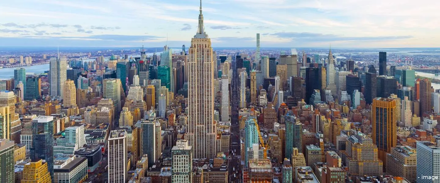 12k video new york