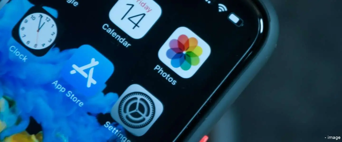 apple ios header 2