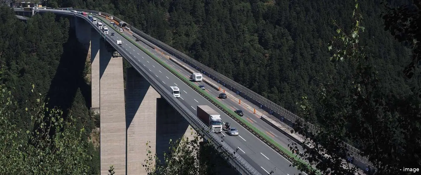 autobahnbrug header 1