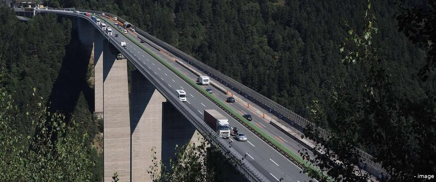 autobahnbrug header
