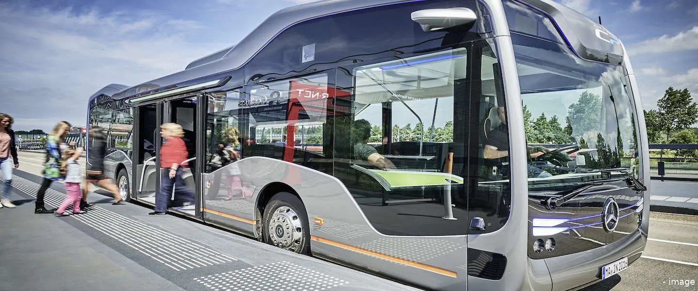 bus daimler