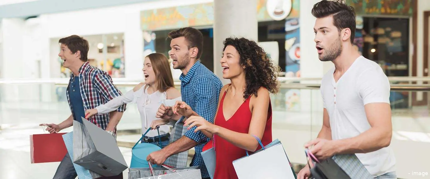 cyber weekend shopping