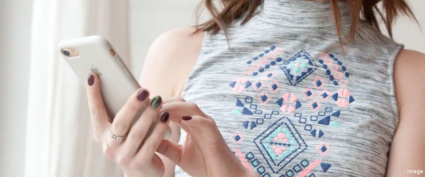 dating iphone header
