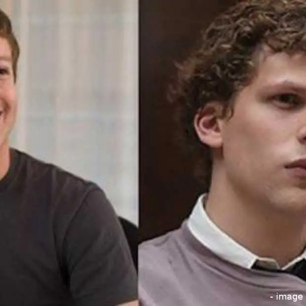 de real people irl uit de film the socia