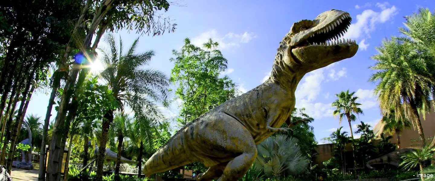dinosaurus baby ei
