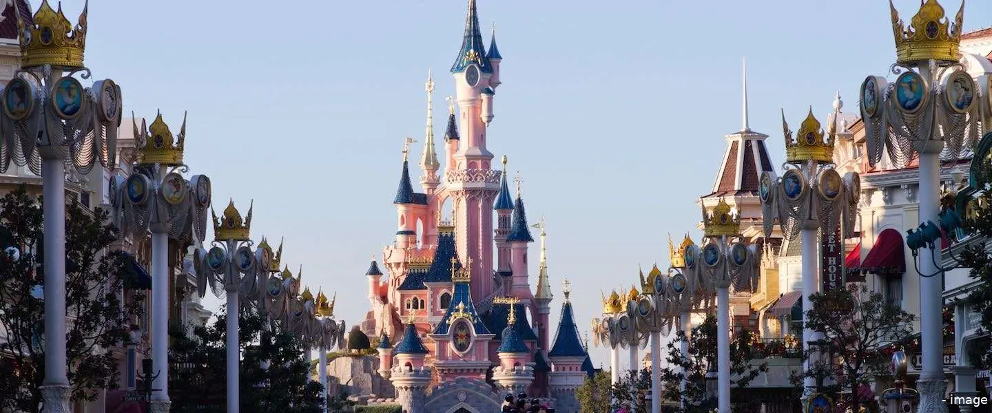 disneyland 1440