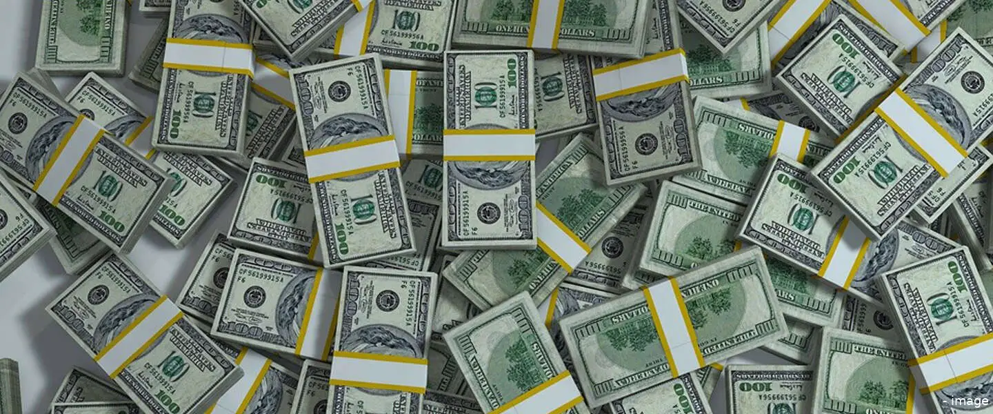 dollars 4