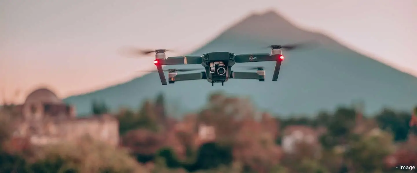 drone header