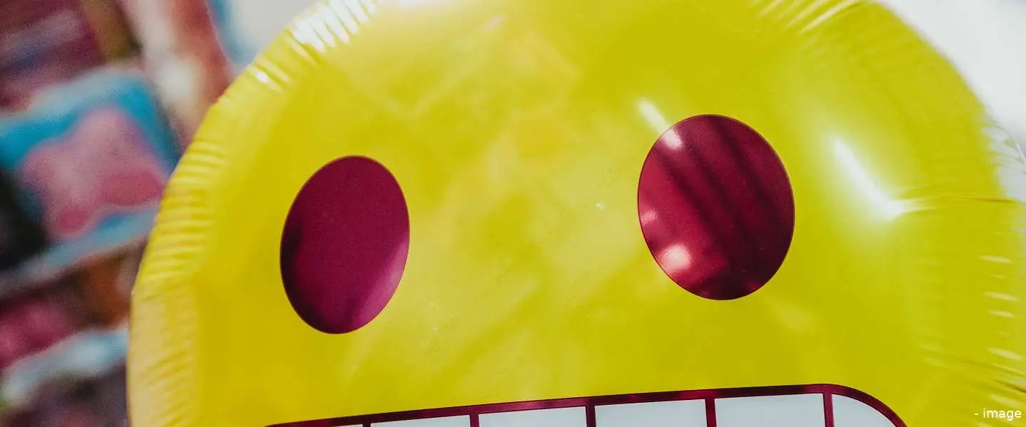 emoji header