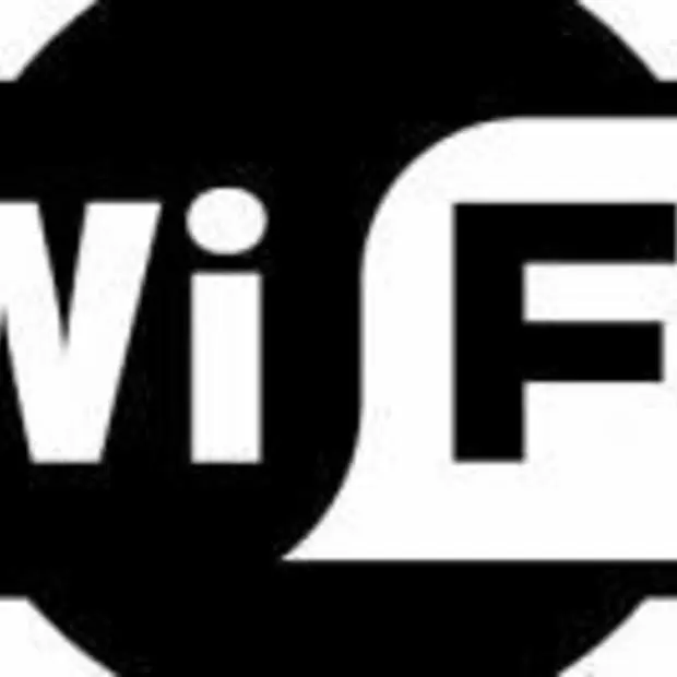 eurlings opent eerste wifi trein