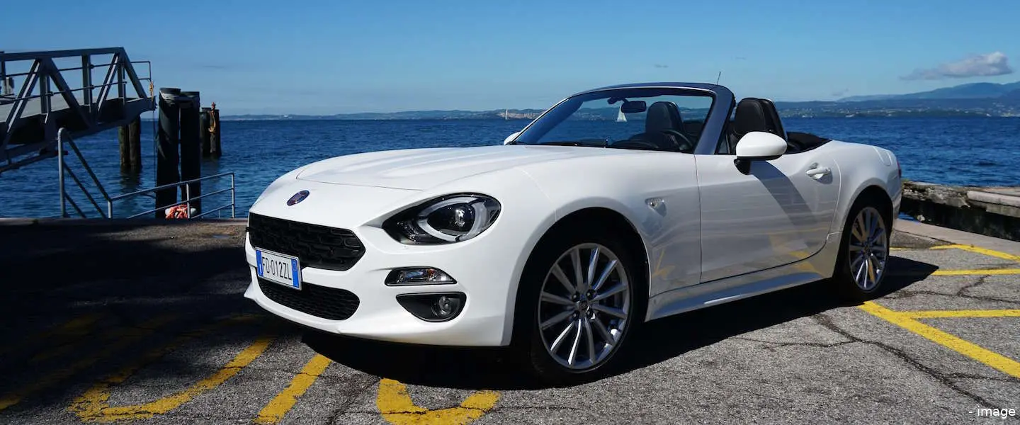 fiat 124 spider lago di garda