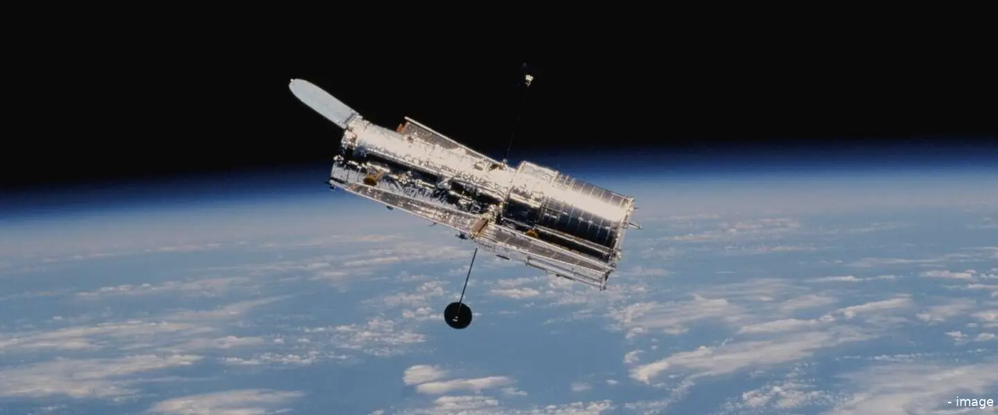 hubble headera 2
