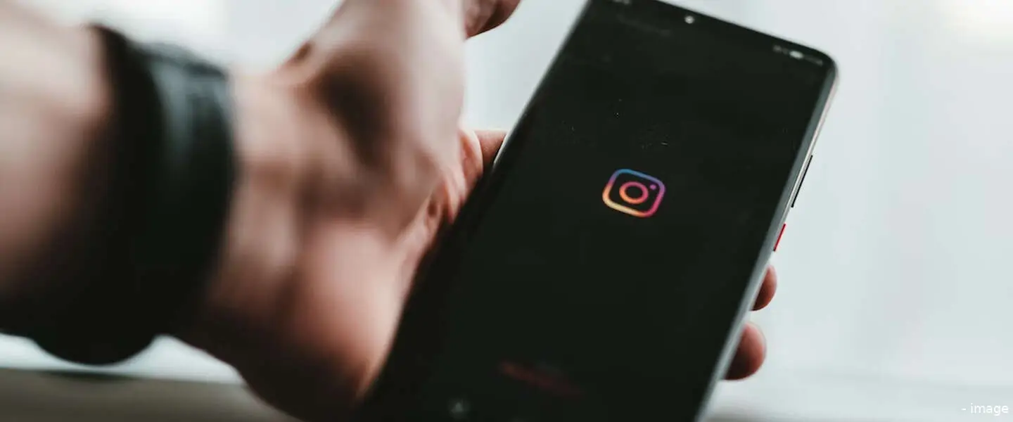 instagrm storing