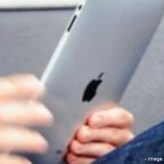 ipad 2 gespot tijdens the daily launch e