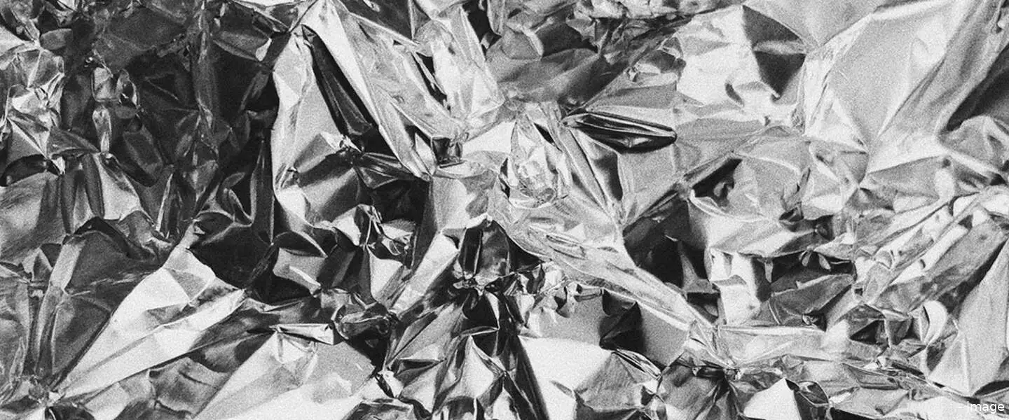 iphone aluminium