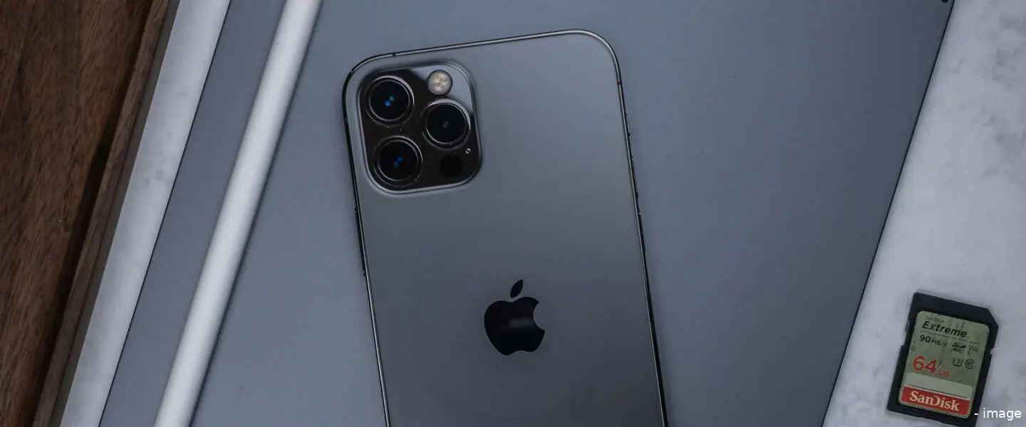 iphone stem