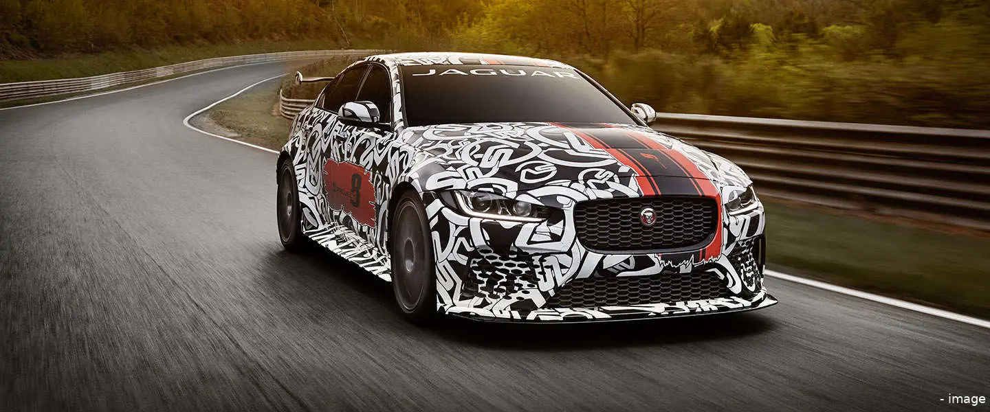 jaguar xe sv