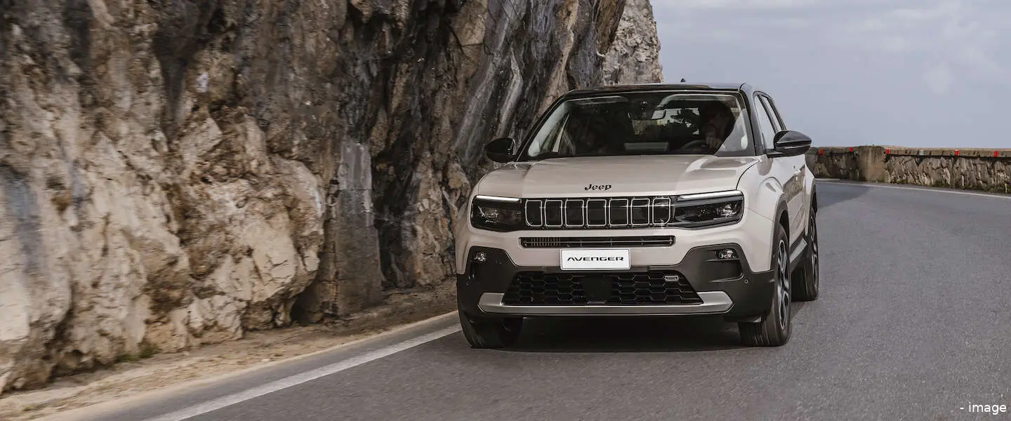 jeep avenger hybrid