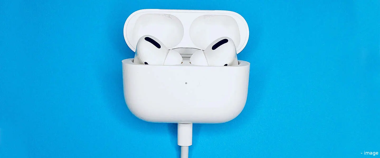 lightning apple