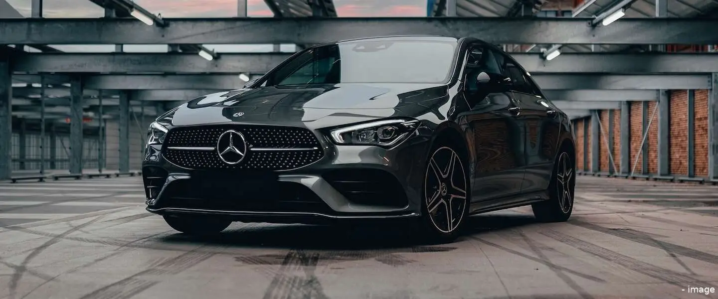 mercedes heaedr