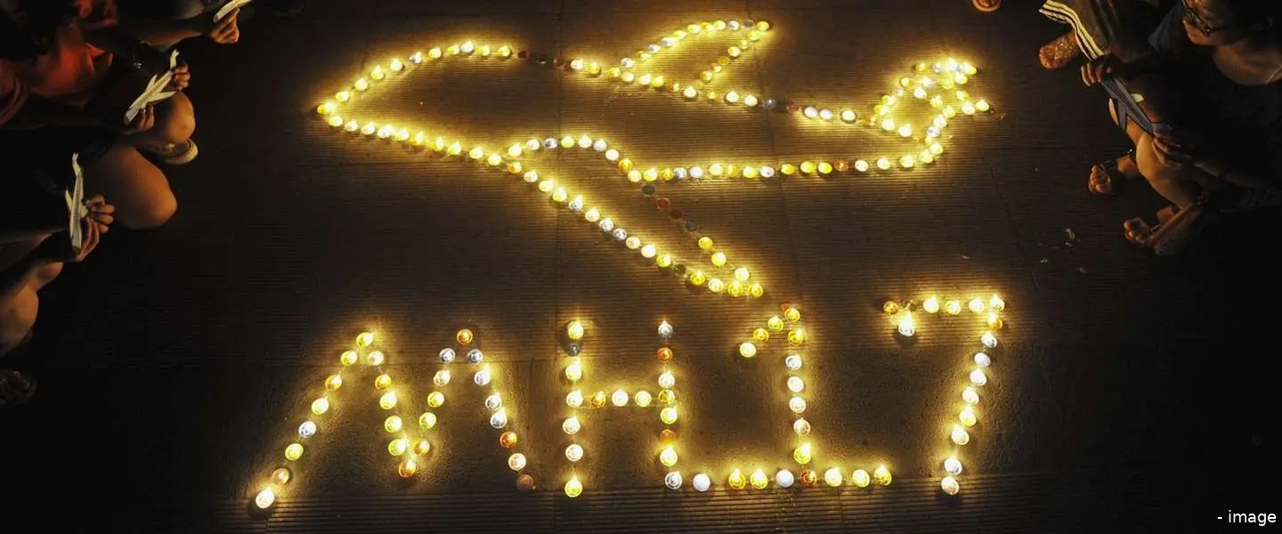 mh17 tribute 1440
