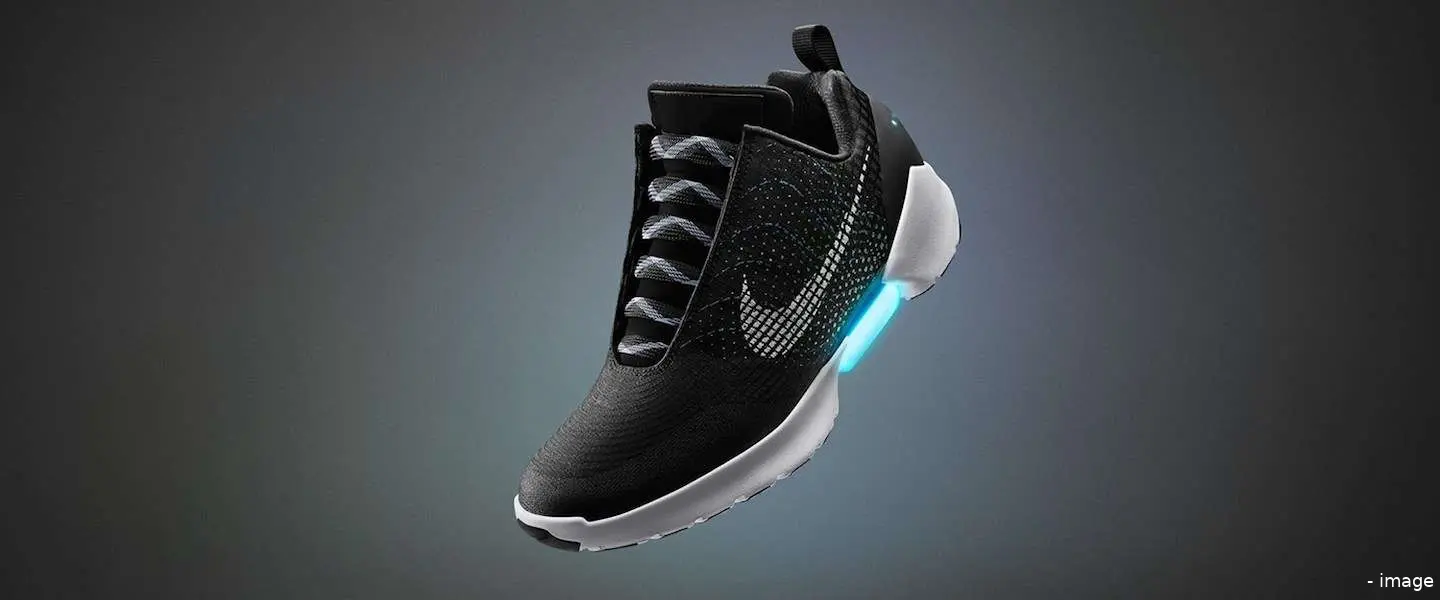 nike hyperadapt autolaces 1