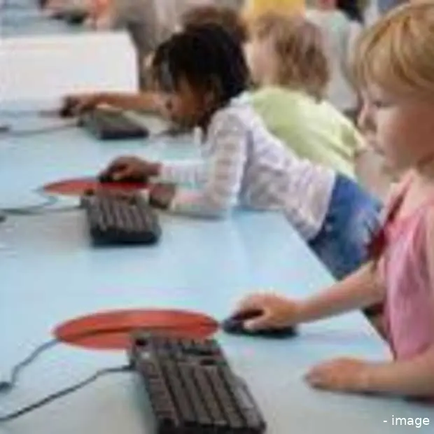 ouders willen meer met kinderen over med