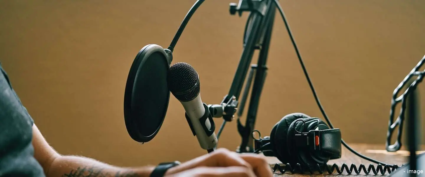 podcast header