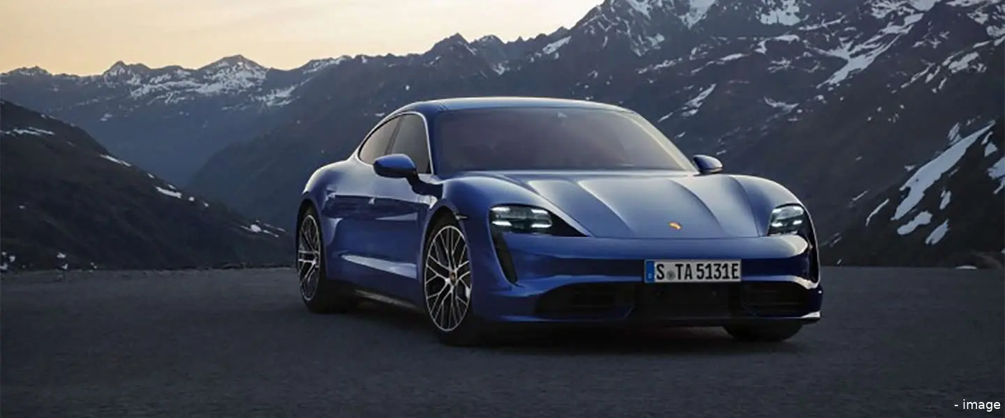 porsche vs tesla