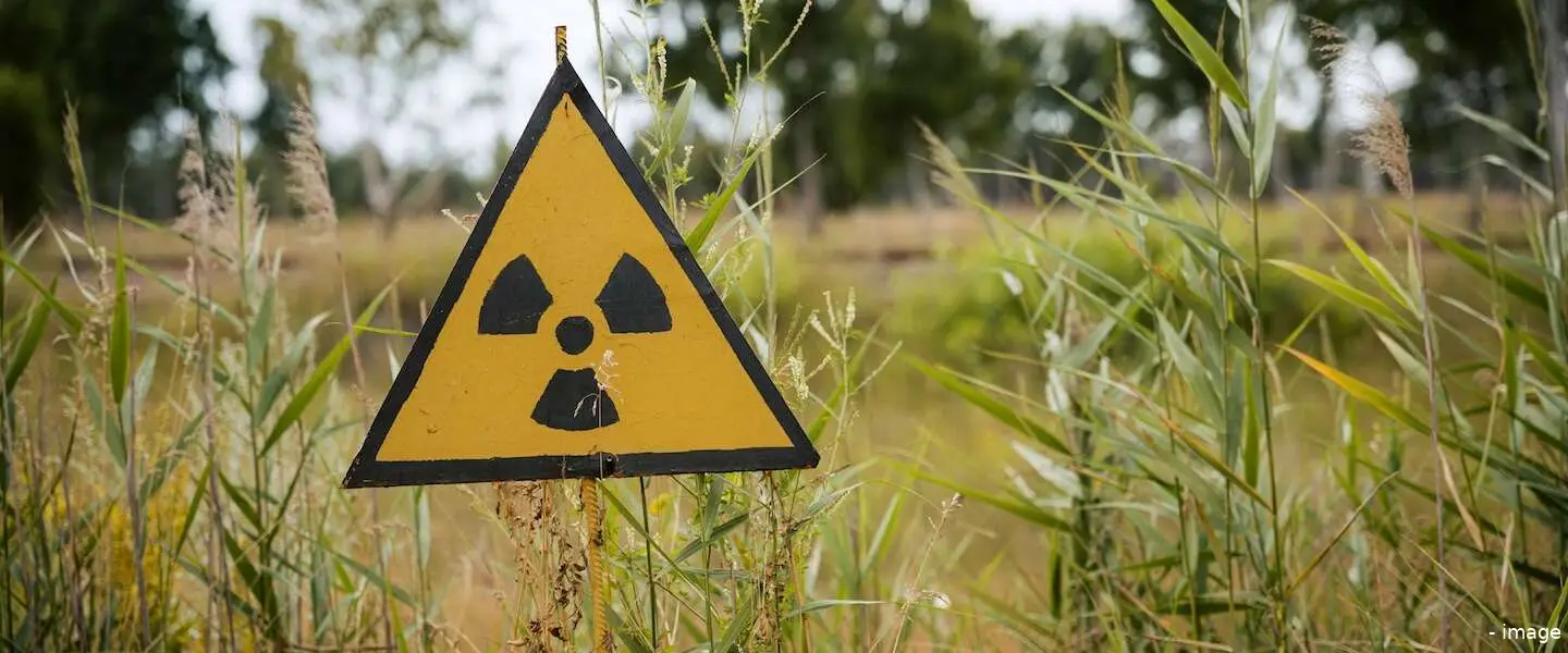 radioactive header