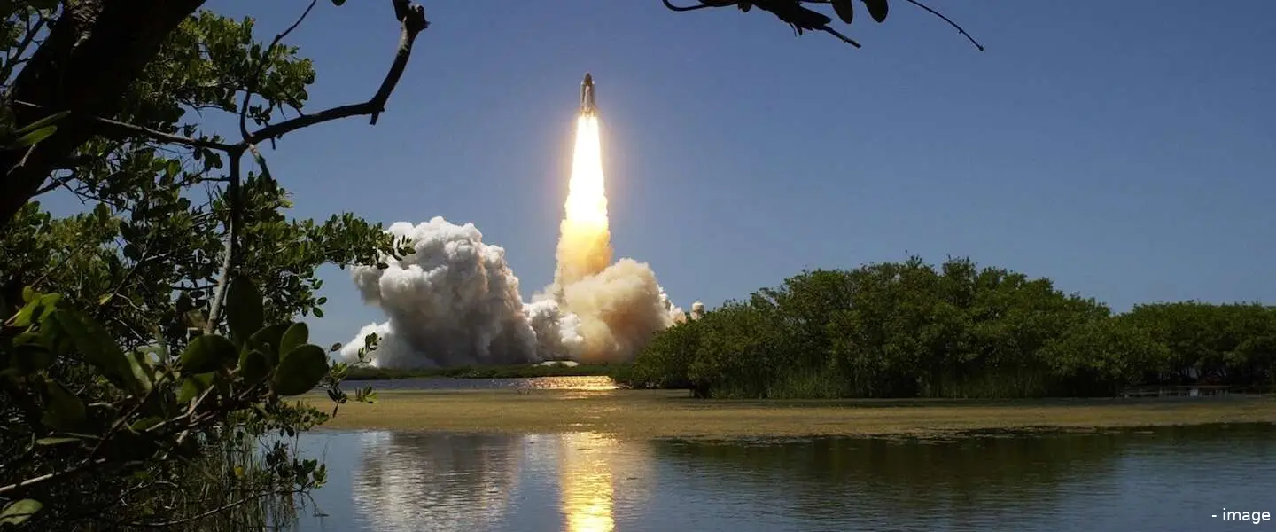 spaceshuttle header