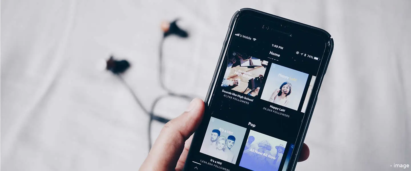 spotify facebook