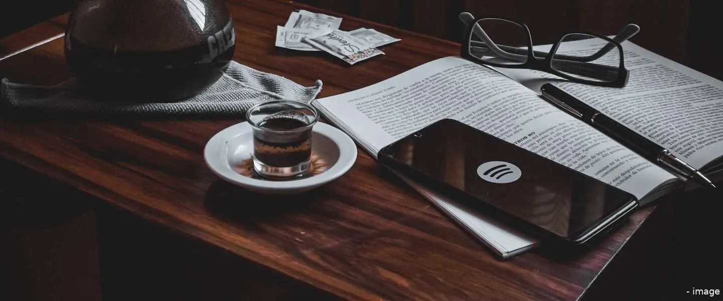 spotify header