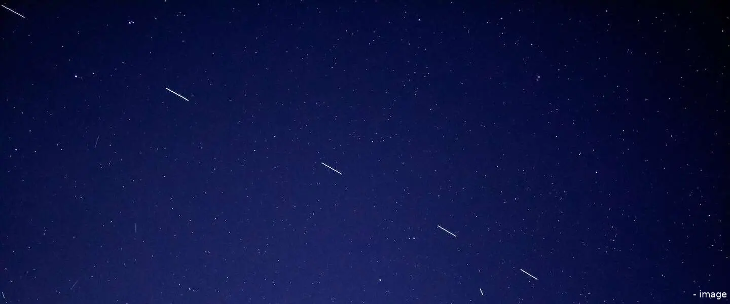 starlink trein header