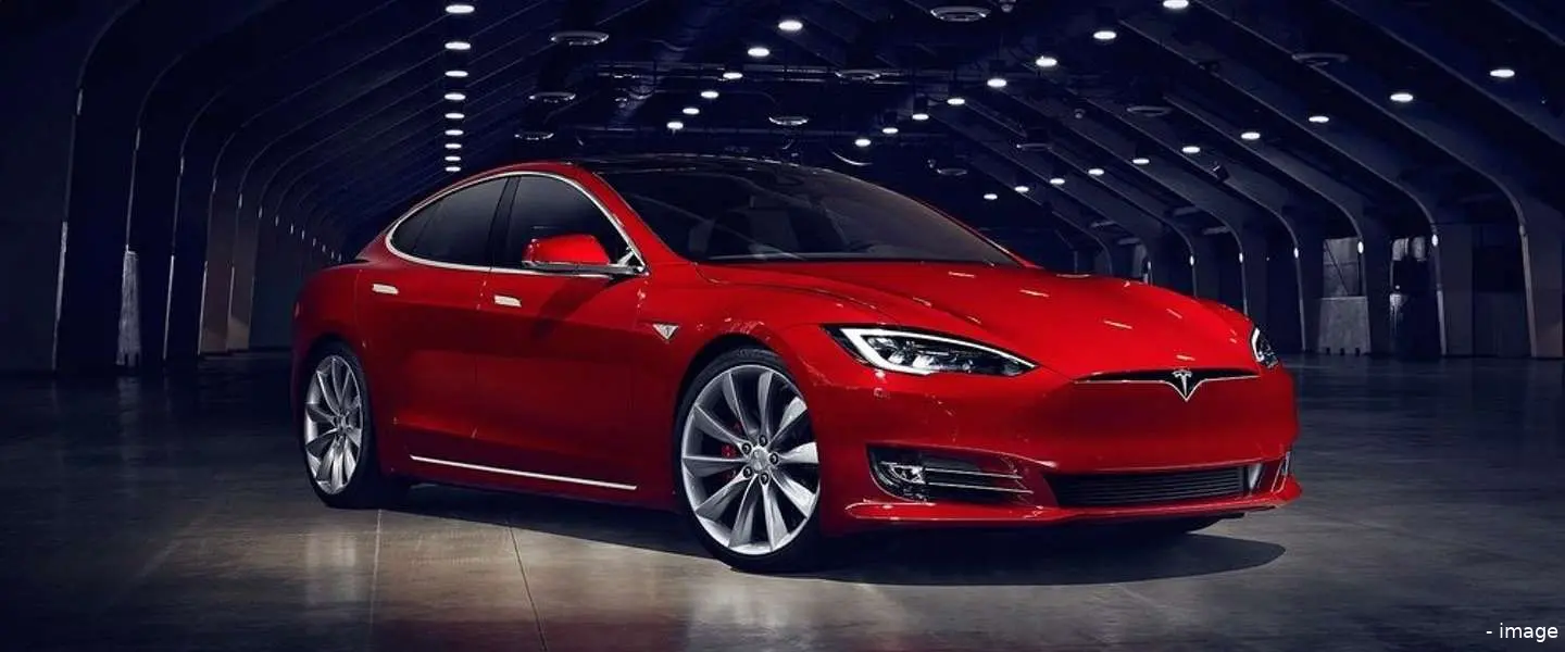 tesla auto 1