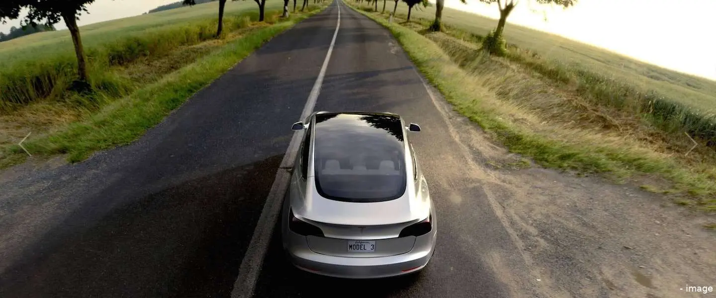 tesla model 3 2