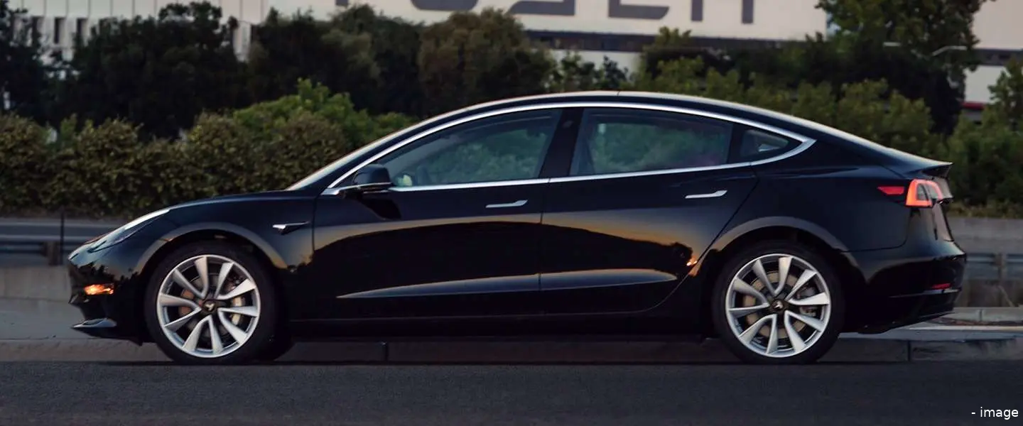 tesla model 3 productie