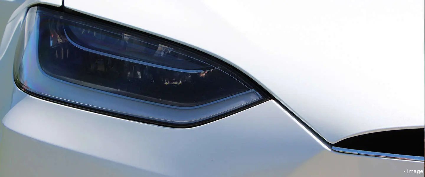 teslaapple 1 1