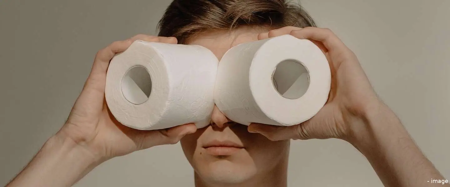 toilet twitter header