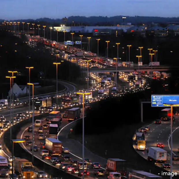 tomtom bestudeert verkeersdrukte 31 euro
