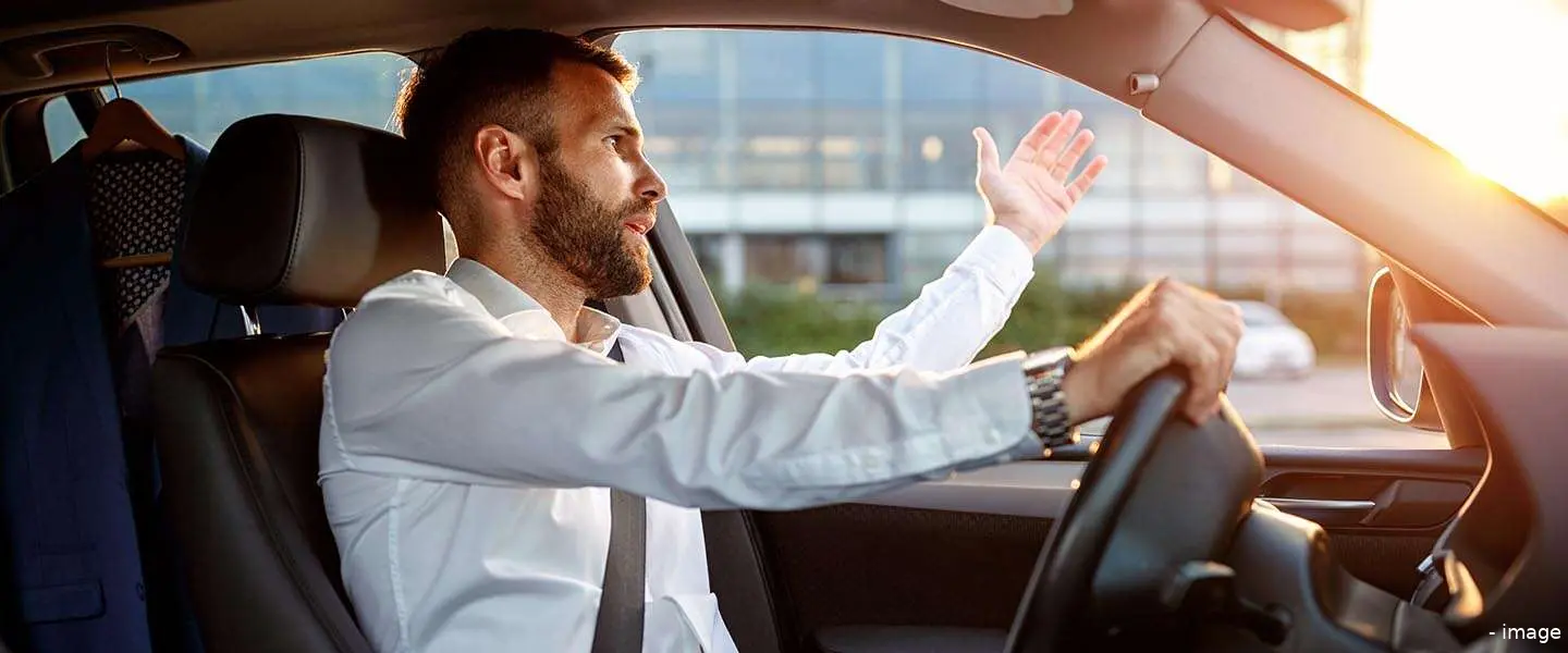 trage chauffeur