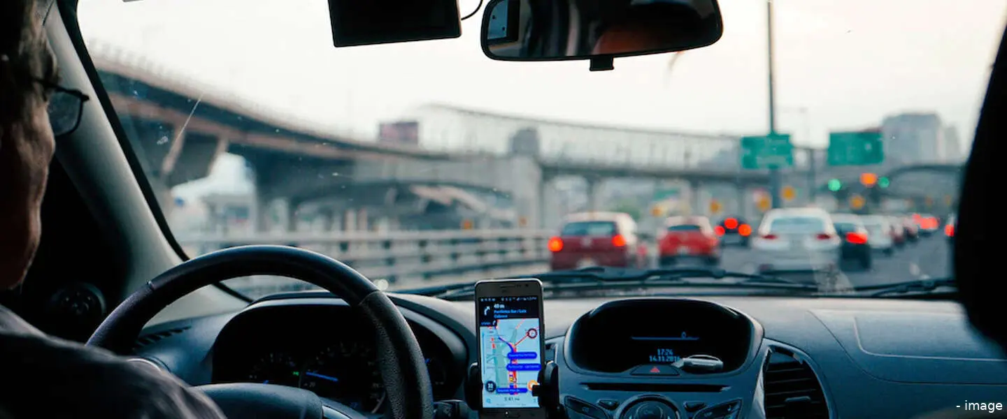 uber lyft bolt