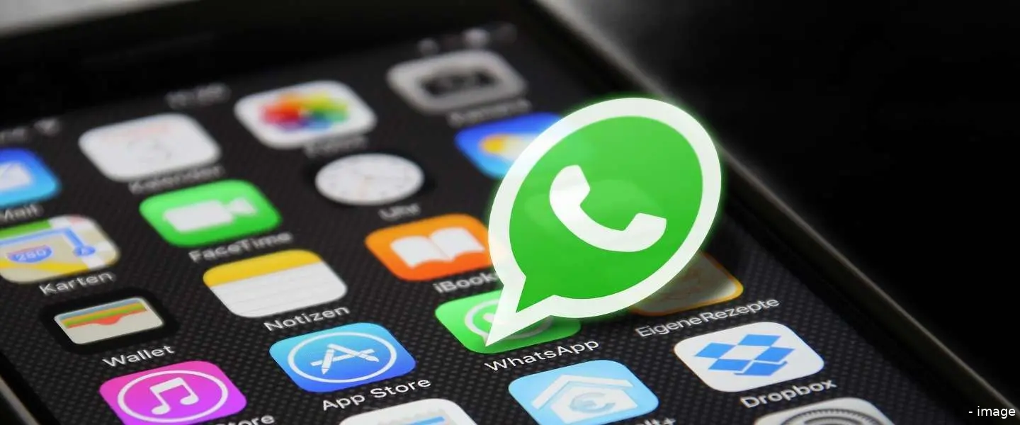 whatsapp 8 personen video