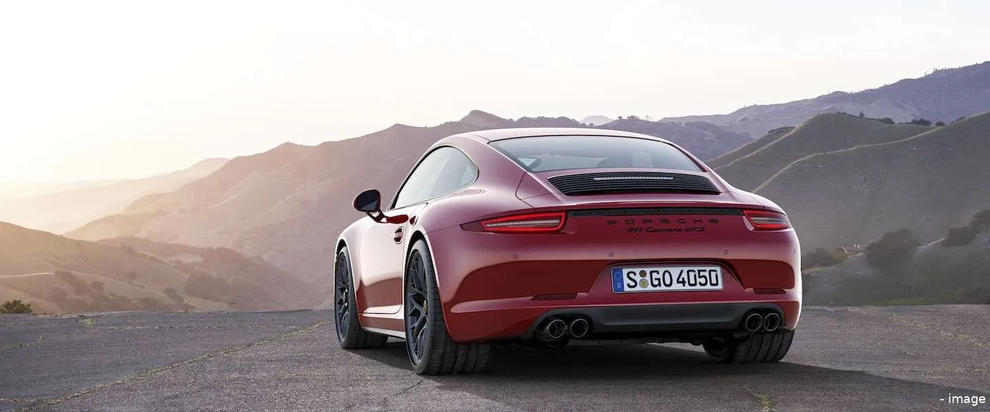 01 porsche 911 carrera gts p14 0889